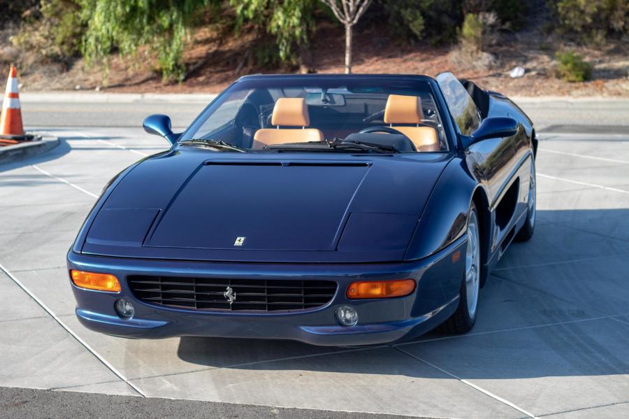  Ferrari F355 Spider 1995 года  (фото 4 из 149)